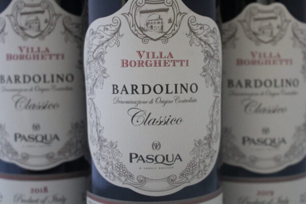 champagne-wijnen de blender Villa Borghetti Bardolino Classico