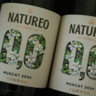 Champagne en wijnen de blender Natureo 0,0 De-Alcohollised