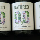 Champagne en wijnen de blender Natureo 0,0 De-Alcohollised