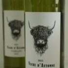 Champagne en wijnen de blender Vache d'Automme Colombard Chardonnay