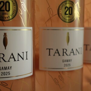 Champagne en wijnen de blender Tarani Gamay Rosé