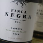 champagne en wijnen de blender Finca Negra Sauvignon Blanc Reserva