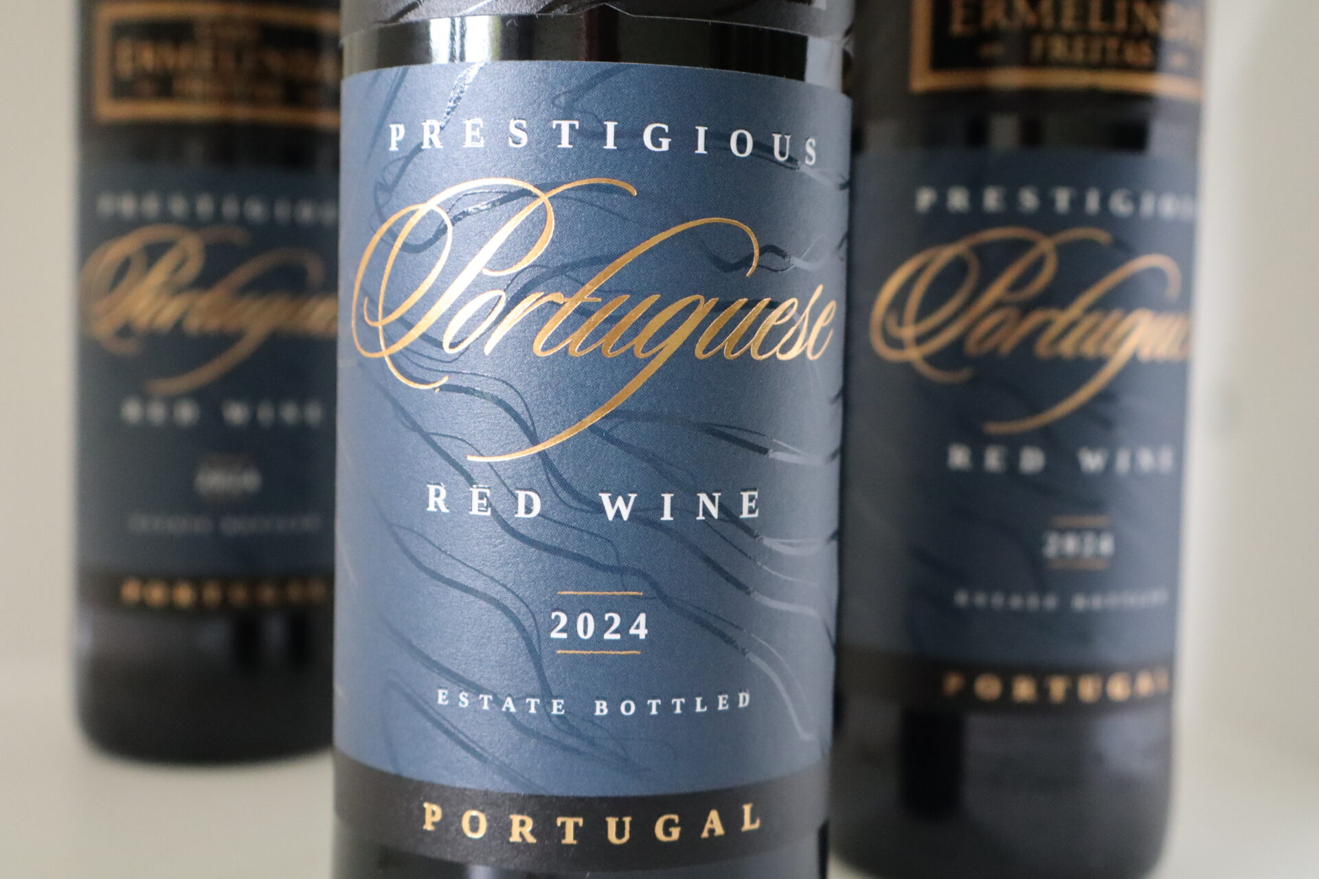 champagne en wijnen de blender Casa Ermelinda Prestigious Portuguese Red Wine