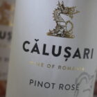 champagne en wijnen de blender Calusari Pinot Rosé