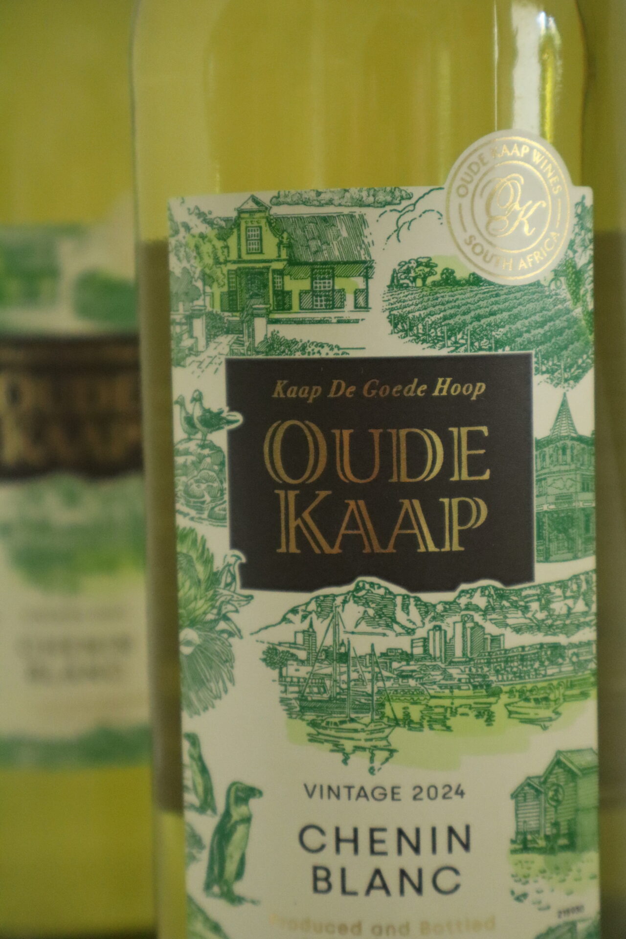 champagne en wijnen de blender Oude Kaap Chenin Blanc