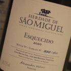 Champagne-wijnen de blender Sao Miguel Esquecido Arinto Barrique