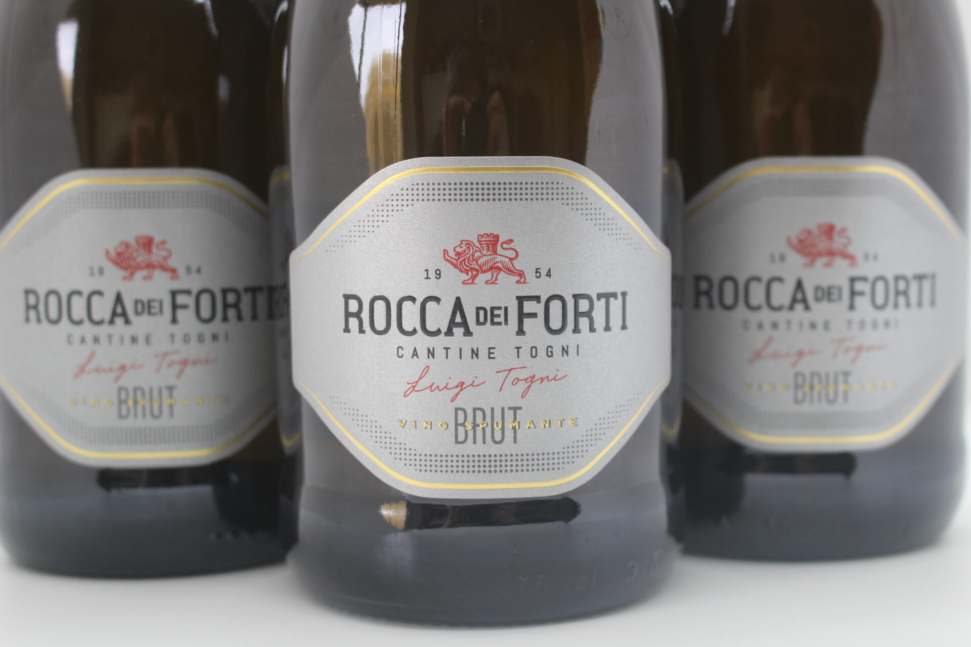 champagne en wijnen de blender Rocca dei Forti Spumante Brut