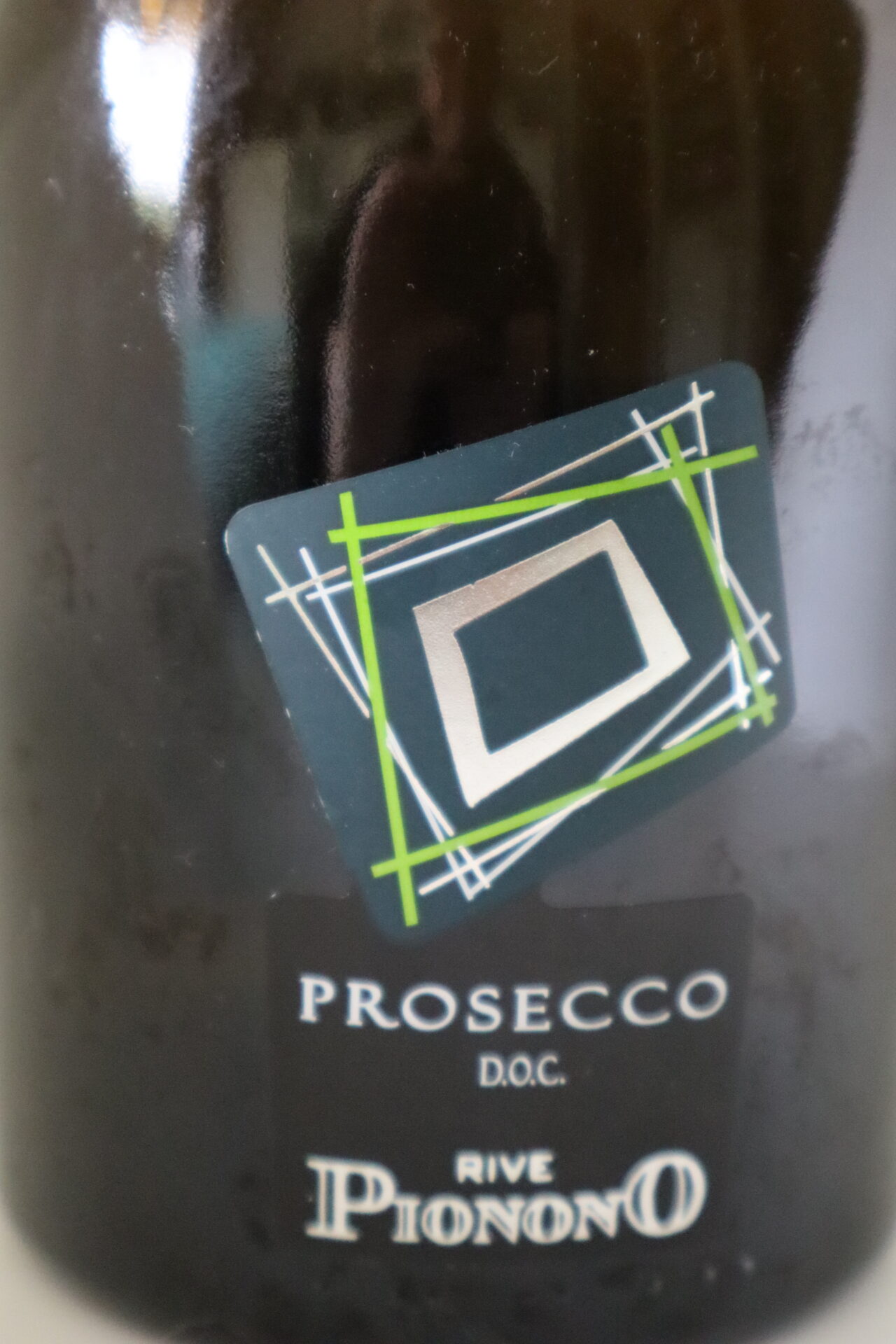 champagne en wijnen de blender Prosecco Rive Pionono